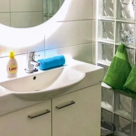 7 Person In Molde, Cleaning Included
