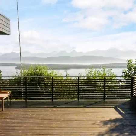 Appartement 7 Person In Molde, Cleaning Included Molde