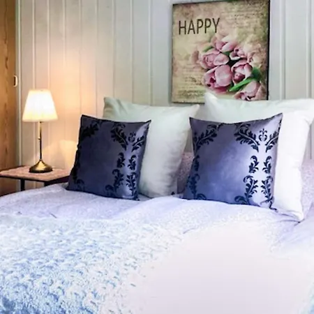 7 Person In Molde, Cleaning Included Διαμέρισμα Μόλντε